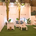 Com Jacuzzi E Piscina Privada Em