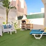 Apartment Com Jacuzzi E Piscina Privada Em *