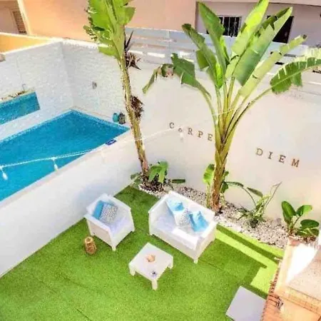 Daire Com Jacuzzi E Piscina Privada Em Quarteira