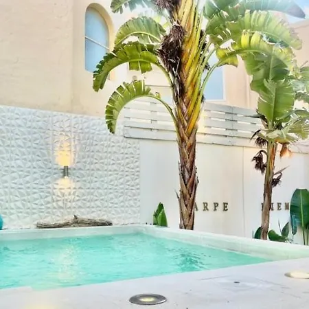 Com Jacuzzi E Piscina Privada Em Quarteira