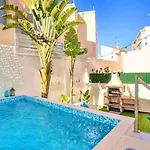 Com Jacuzzi E Piscina Privada Em קווארטיירה