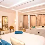 דירה Com Jacuzzi E Piscina Privada Em קווארטיירה